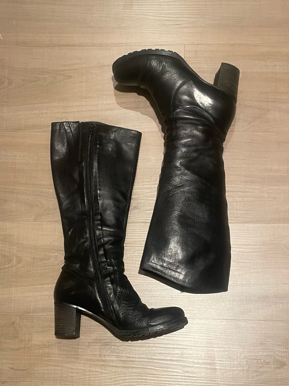 Classic Black Leather Mid-Calf Heel Boots